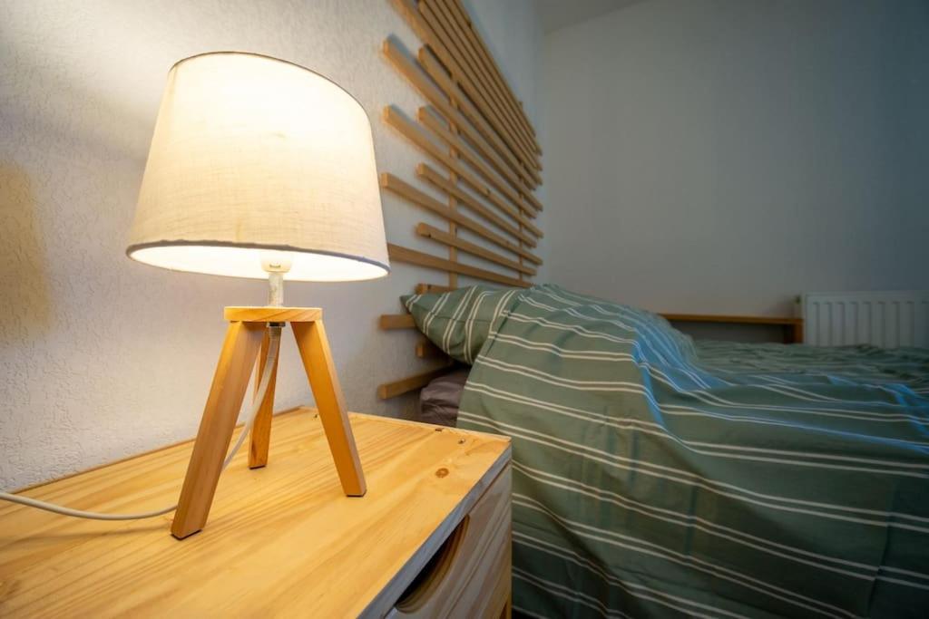 Fully Equipped Apartment With Terrace Sleeps 4 มาร์กเซย ภายนอก รูปภาพ