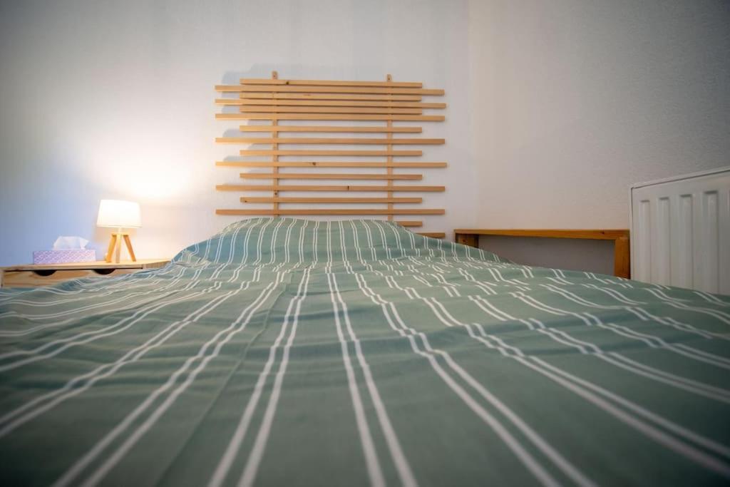 Fully Equipped Apartment With Terrace Sleeps 4 มาร์กเซย ภายนอก รูปภาพ