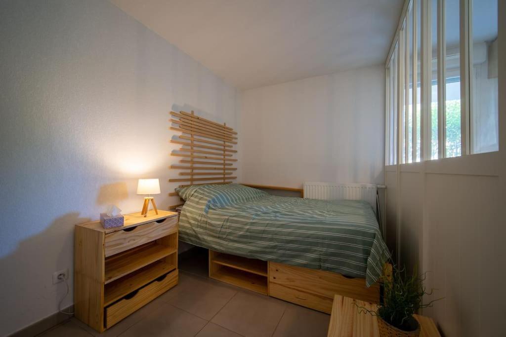 Fully Equipped Apartment With Terrace Sleeps 4 มาร์กเซย ภายนอก รูปภาพ